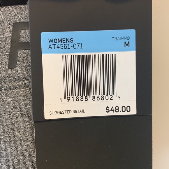 NWT Nike Pro Dri-Fit Leggings - Picture 6 of 6